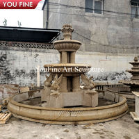 Fontaine en marbre blanc à deux niveaux YOUFINE, colonne spirale sculptée à la main, sculpture d'oiseau, élément aquatique en pierre pour l'entrée de villa et l'aménagement paysager