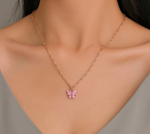 Zoete Acryl Kleur Vlinder Ketting Voor Vrouwen Lange Wilde Sleutelbeen Keten Hanger Geraffineerd Stijlvolle Mujer Gift 2020 Trendy Goud - Product Image 3