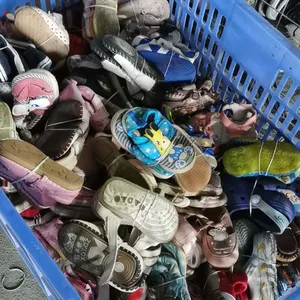 Penjualan Laris Sepatu Bermerek Bekas Kualitas Tinggi Bersirkulasi Stok Bekas Olahraga Pabrik Grosir