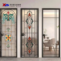 Divisor Decorativo de Vidrio Artístico con Estructura Sólida y Técnica de Vitral, Diseño Personalizado para Uso en Hoteles, Villas, Oficinas y Fábricas