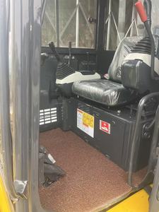 Mini-excavatrice sur chenilles Komatsu Pc35 d'occasion, 3 tonnes, avec chenilles en caoutchouc, moteur et pompe, modèle 2022, usage commercial - Product Image 6