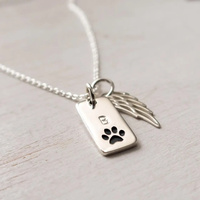 Pet memorial bijoux en argent empreinte de patte estampillé 925 argent sterling personnalisé ange aile pendentif collier en gros