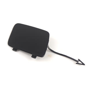 Cache-prise de remorquage avant Audi A6 C6 2009-2011 en ABS avec 4 trous de fixation pour crochet de remorquage - Product Image 3