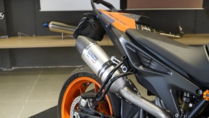 Silencieux universel 51mm en acier inoxydable sortie d'air en fibre de carbone pour <span class=keywords><strong>moto</strong></span> de sport tout-terrain OEM ODM KTM790/890 <span class=keywords><strong>Triumph</strong></span> - Product Image 6