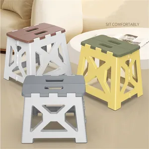 Klappbarer Stuhl für Erwachsene und Kinder Klapphocker geeignet für Küche, Schritthocker mit Griff 2023 Kunststoff modern