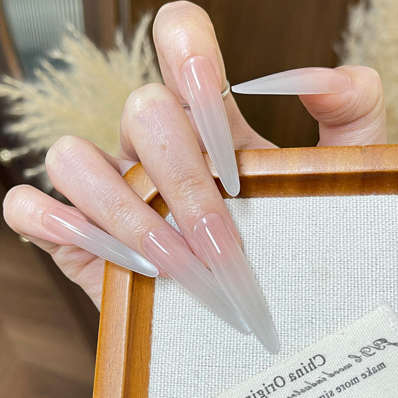 BY2381 Vast and Endless