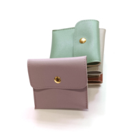 Sac de rangement pour petits bijoux en velours recyclable en gros, pochette personnalisée avec logo pour bague, boucles d'oreilles avec bouton doré