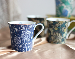 Taza de Café de Cerámica Personalizable de Alta Calidad con Diseño de Flores Púrpuras, Apta para Alimentos, Reutilizable, Apta para Microondas y Lavavajillas - Product Image 6