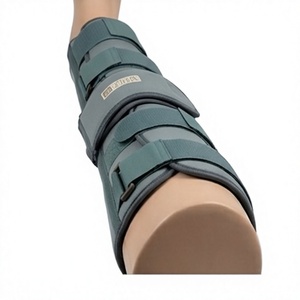 Soporte de Rodilla Ajustable ORTHOWRAP con Cierre de Gancho y Bucle para Rehabilitación Postoperatoria, Soporte de Pierna y Asistencia para Caminar - Product Image 3