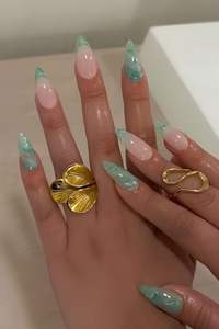 Collection de faux ongles tendance : plus de 50 designs, du classique au viral, restez à la mode <span class=keywords><strong>sans</strong></span> l'<span class=keywords><strong>engagement</strong></span> d'un salon - Product Image 4