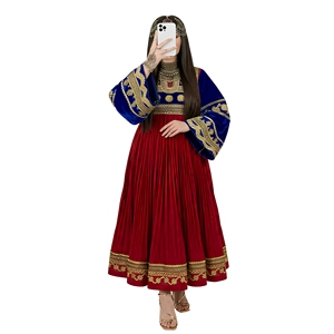 Robe traditionnelle pashtun pour femmes, robe décontractée verte plissée en velours, manches brodées violettes, robe longue ethnique afghane tribale - Product Image 1