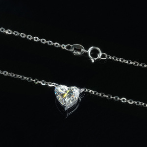 Collar con Colgante Solitario Vintage de Oro Blanco de 14k con Diamante Cultivado en Laboratorio con Corte Corazón Clásico, Cadena de Eslabones, para Regalo de Boda, Joyería Fina - Product Image 4