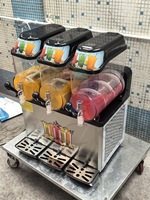 Machine à granita numérique commerciale avancée, machine à smoothies glacés haut de gamme, idéale pour la restauration, les confiseries et les points de vente alimentaires