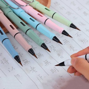 Pluma de caligrafía de cepillo suave de pelo de nailon, pluma estilográfica de dibujo y pintura de escritura regular con mango de plástico - Product Image 1