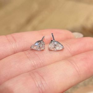 Dylam Classic High Jewelry S925 <b>Silver</b> Pear Shape D VVS1 2ct Moissanite Stone <b>Stud</b> Earrings Jewelry for Women Accept OEM ODM - Product Image 3