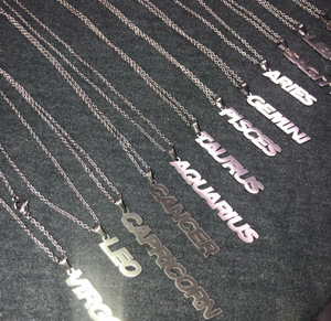 Or 12 verticale <span class=keywords><strong>Horoscope</strong></span> signe <span class=keywords><strong>du</strong></span> zodiaque collier plaque signalétique charme pendentif personnalisé lettre collier bijoux personnalisés - Product Image 4