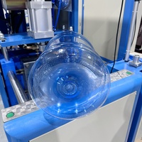 Machine de soufflage de bouteilles PET semi-automatique à cavité unique 10L 20L pour la fabrication de grandes bouteilles d'eau, machine de moulage par soufflage de plastique