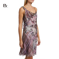 Robe en mousseline de soie imprimée florale de luxe, qualité supérieure, sur mesure, petite série, vente en gros, usine OEM/ODM, taille naturelle pour femme