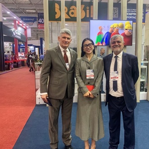 Comprimés Triangulaires Originaux de la Source Usine Ginseng Huître Maca Polysemine Amélioration de la Densité Osseuse Nutrition Sportive - Product Image 6