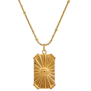 Trendy Jewelry Waterproof Stainless Steel Tarot Necklaces 18k Gold Plated Square Chrysanthemum Pendant Clavicle Necklaces