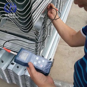 2.5mm dày giá cả cạnh tranh Chất lượng cao aashto en1317 giấy chứng nhận thép mạ kẽm rào cản giao thông bảo vệ đường ray đường cao tốc - Product Image 6