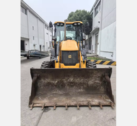 Chargeuse-pelleteuse JCB 3CX d'occasion, capacité nominale de 5 tonnes, modèle 2020, composants moteur et boîte de vitesses en bon état, 4 roues motrices, pour les exploitations agricoles