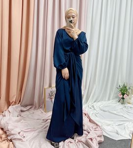 Yibaoli Fabricant Bien Fait modeste abaya <span class=keywords><strong>en</strong></span> satin dubai eid nouveau 2024 soie modeste wrap abayas - Product Image 2