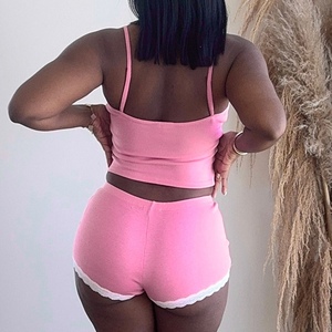 Conjunto de 2 piezas casual de moda para mujer: Top de tirantes con lazo de encaje y shorts de cintura baja que dejan al descubierto el ombligo - Product Image 4