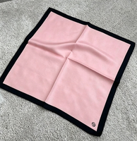Écharpe en soie en gros, impression personnalisée, écharpe carrée en twill de soie pour femme et homme, impression numérique, avec votre propre logo