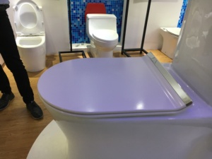 Diseño moderno en forma de D delgada con borde trasero cromado Uf asiento de inodoro ASIENTO DE <span class=keywords><strong>WC</strong></span> decorativo - Product Image 2