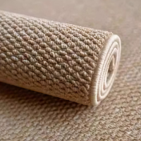 Grand tapis moderne écologique en polypropylène et sisal synthétique facile à nettoyer pour la maison, la voiture et les voyages faits à la machine.