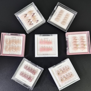 Offre Spéciale plusieurs Style 24 pièces/boîte presse sur les ongles acrylique étoile papillon <span class=keywords><strong>faux</strong></span> ongles <span class=keywords><strong>noir</strong></span> <span class=keywords><strong>et</strong></span> <span class=keywords><strong>blanc</strong></span> français ongles en gros - Product Image 2