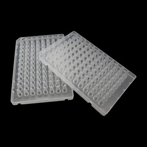 เพลท PCR 96 หลุม 100L แบบขอบสูง โปร่งใส ก้นแบน สำหรับใช้ในห้องปฏิบัติการ - Product Image 3