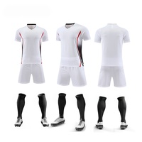 Ensemble de maillots de football personnalisés pour hommes, uniforme d'équipe de football en gros avec shorts pour adultes