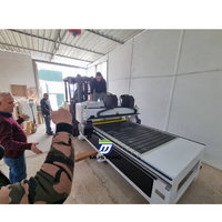 Máquina enrutadora CNC de alta precisión Mustang MT1325, 1300x2500mm para carpintería, máquina cortadora de grabado de MDF de PVC Acrílico