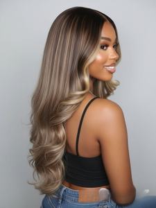 Layered <span class=keywords><strong>Caramel</strong></span> Highlights Perruques de cheveux bruns Loose Body Wave 13x6 Raw Indian Lace Frontal <span class=keywords><strong>Caramel</strong></span> Blonde Perruques de cheveux humains - Product Image 2