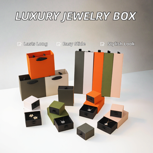 Caja de Joyería de Cartón Rígido de Alta Gama, con Cierre de Cordón, Diseño Simple en Verde para Guardar Anillos - Product Image 3