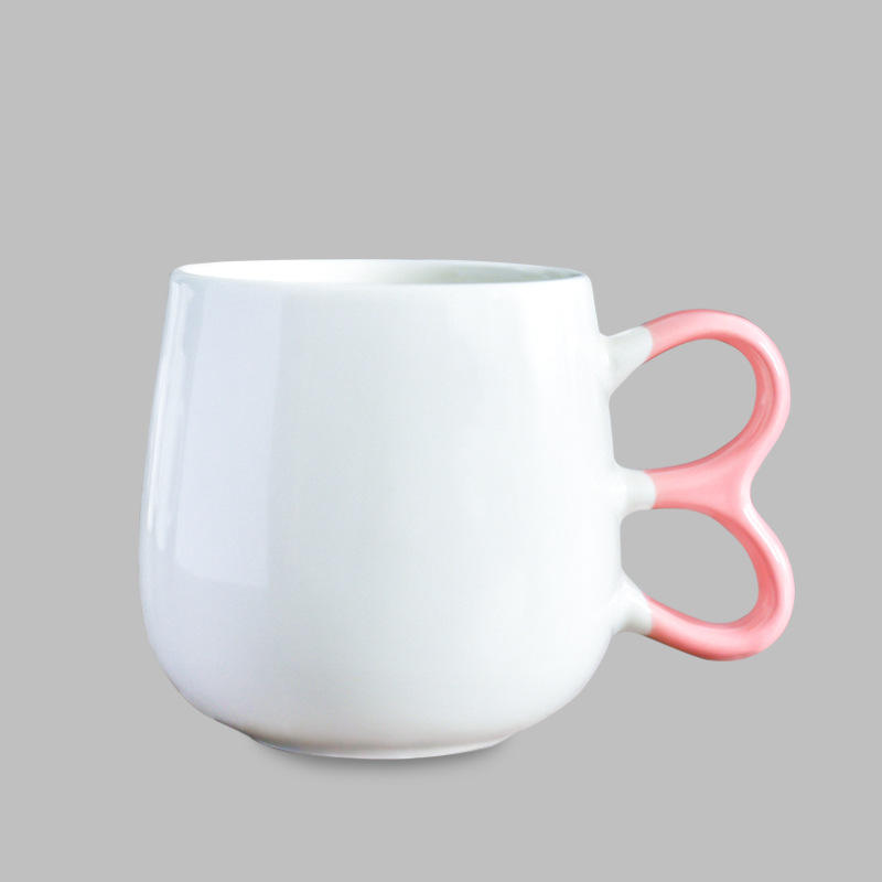 Glossy White Nude Cup