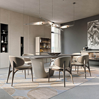 Luxuriöser Runder Esstisch mit Natürlicher Marmorplatte und Asymmetrischem Holzfurnier-Sockel für Villa, Hotel und Restaurant