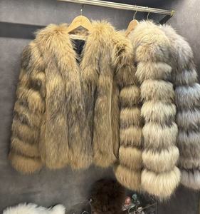 Cappotto Invernale alla <span class=keywords><strong>Moda</strong></span> <span class=keywords><strong>in</strong></span> Ecopelliccia, Taglio a Bolla, Taglie Forti, Abbigliamento Femminile Popolare - Product Image 3