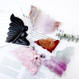 Vente en gros de cristaux de guérison polis de 7 à 9cm, sculpture sur cristal de fée en quartz naturel mixte pour cadeau de <span class=keywords><strong>d</strong></span>écoration - Product Image 2