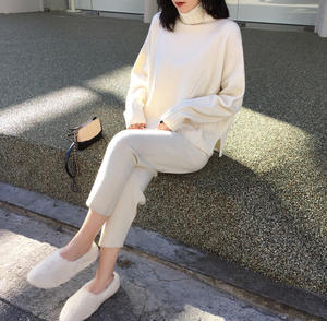 ชุดเสื้อสเวตเตอร์ถักแขนยาวคอเต่าสำหรับผู้หญิง K1170เซ็ต2ชิ้นเสื้อกันหนาวสำหรับฤดูหนาวกางเกงขายาว - Product Image 3