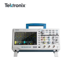 Osciloscopio Digital Tektronix TBS1102X de 2 Canales, 1GSa/s, Ancho de Banda de 100MHz, Pantalla a Color - Product Image 1