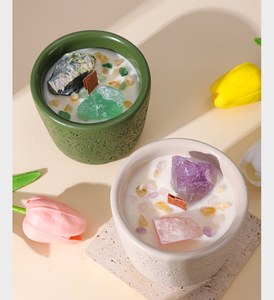 Velas Aromáticas de Cera de Soya LANJO 2026 Ecológicas sin Llama en Frasco de Cristal con Piedras Energéticas Integradas para Celebraciones de Año Nuevo - Product Image 3