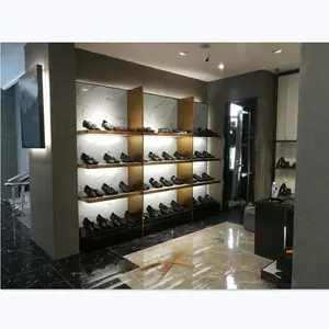 Scaffale per vetrina per scarpe di qualità personalizzata per negozio di scarpe