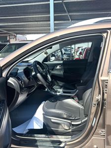   Sportage 2.0 2WD <span class=keywords><strong>DLX</strong></span> Automatique 2016 - Product Image 5