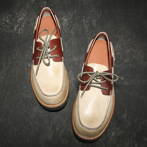Chaussures bateau classiques intemporelles pour hommes en cuir de vachette pleine fleur, mocassins décontractés durables en cuir véritable de qualité supérieure et confortables - Product Image 6