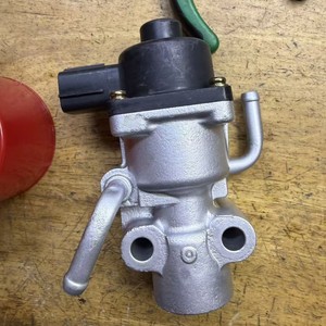 วาล์ว EGR มิตซูบิชิ เอาท์แลนเดอร์ 3.0L รุ่น 1582A110 สำหรับเปลี่ยนซ่อม - Product Image 1