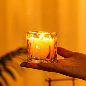 <span class=keywords><strong>Prix</strong></span> de gros de luxe couleur éblouissante bougeoir en verre ondulé pot à bougie en cristal pour bougie d'aromathérapie - Product Image 3