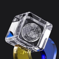 Trophée en cristal K9 bleu et jaune, motif extraterrestre créatif, gravure laser 3D, impression UV écologique, vente en gros